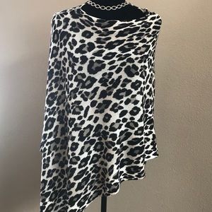 Animal print knit poncho/cape